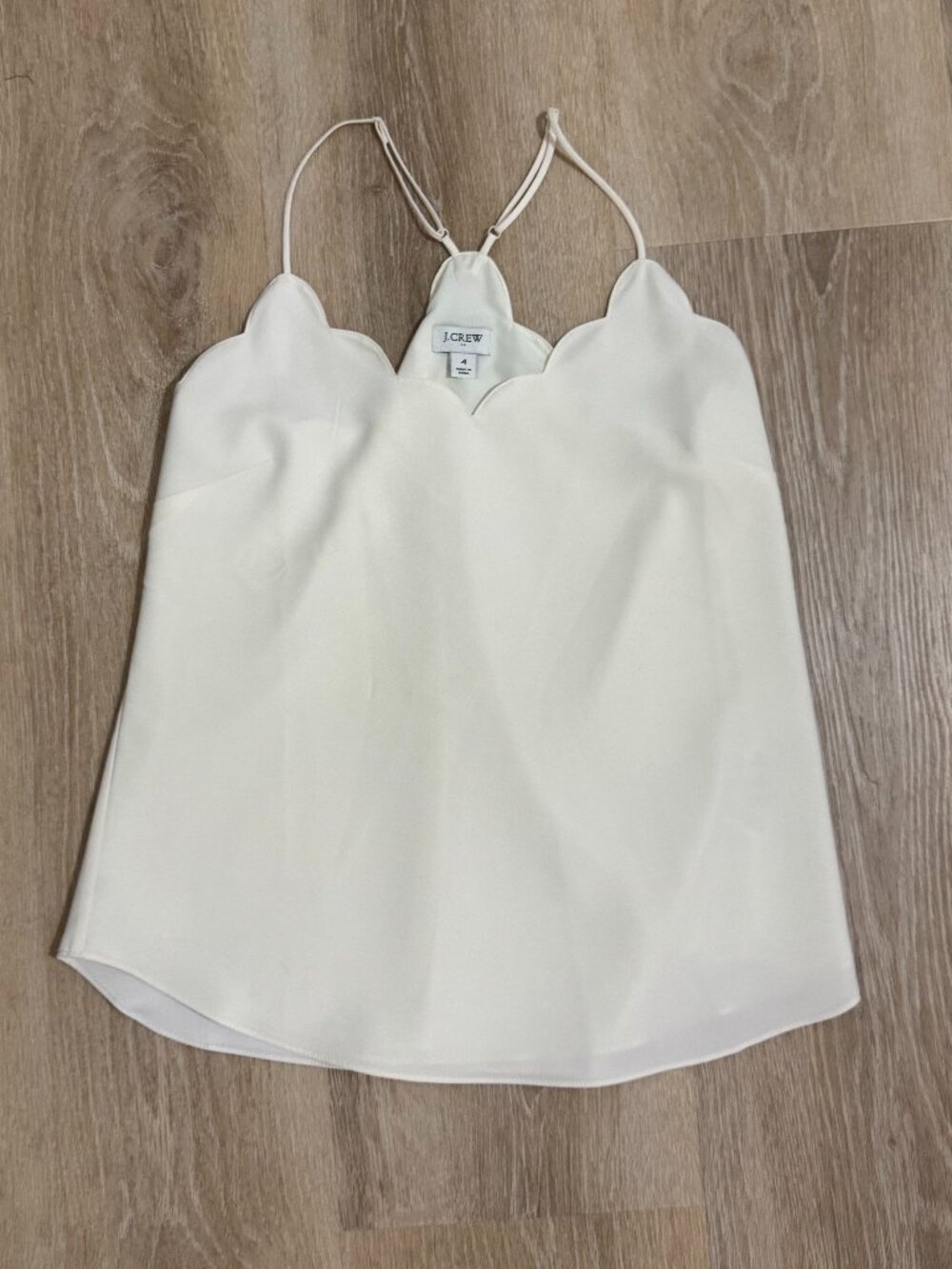 Beautiful J.Crew ivory/cream cami with a feminine scalloped neckline! 🤍